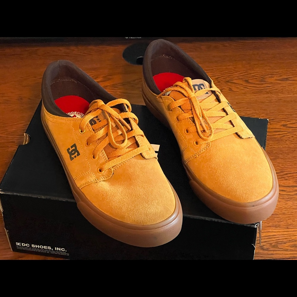 DC Men's Trase S Skate Shoe - Sz 11 Brown/Gum(BNG).
